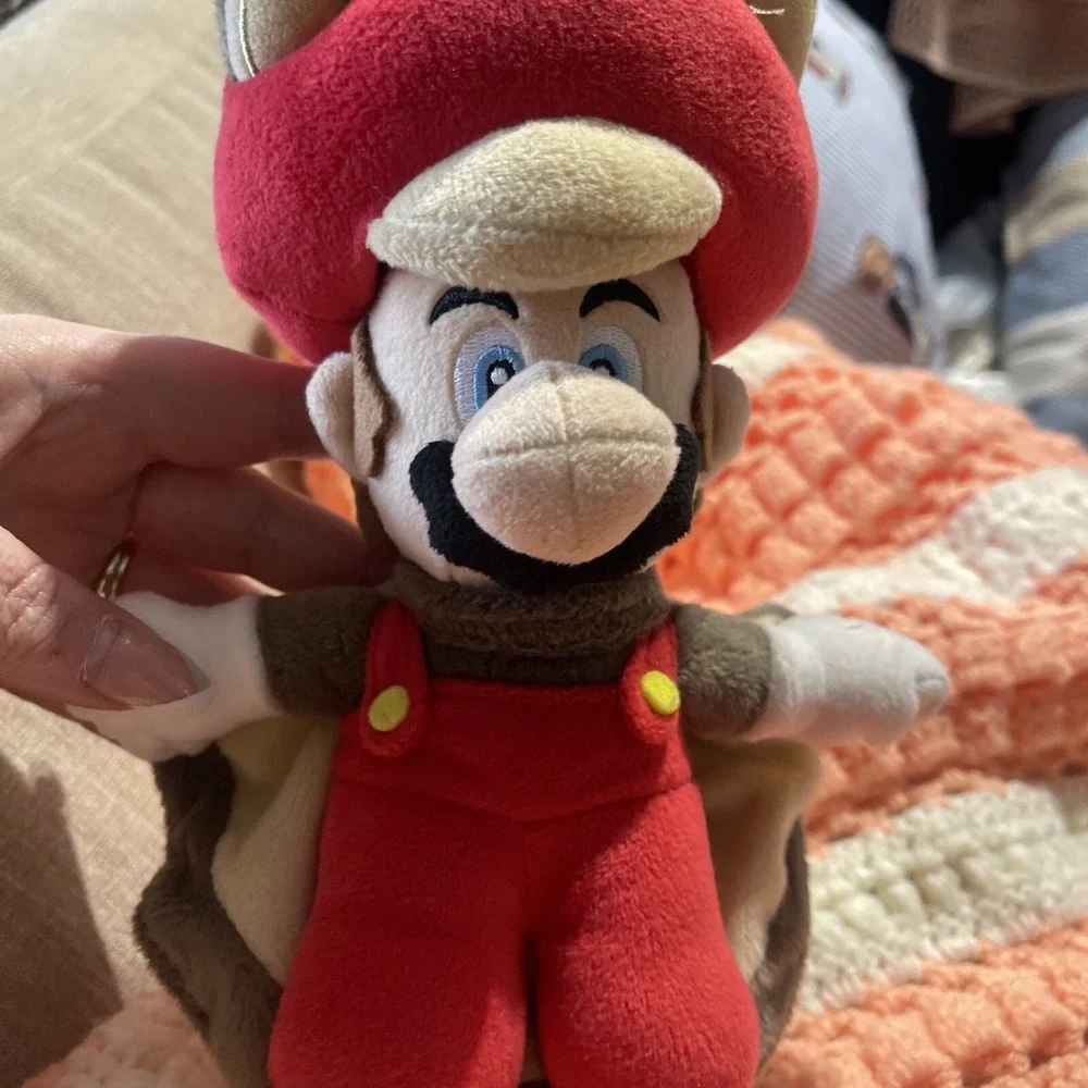 Nintendo Super Mario Flying Squirrel 9